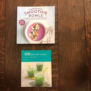 2 Soft Back Books | Superfood Smoothie Bowls & 200 juice diet recipes